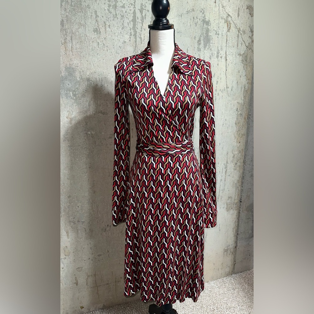 Diane Von Furstenberg print multi print silk jersey wrp dress, l/s w button cuff